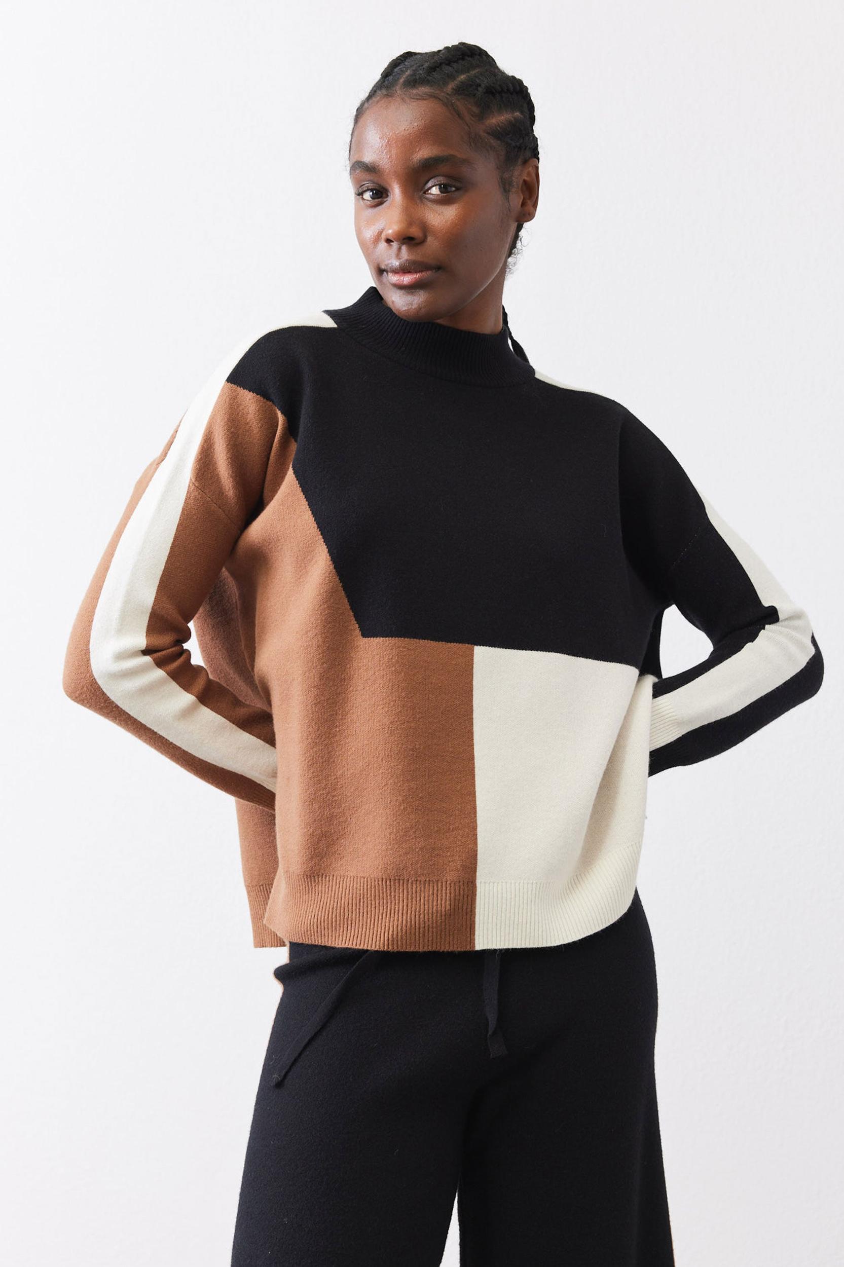 Light Knit Colorblock Sweater Product Image