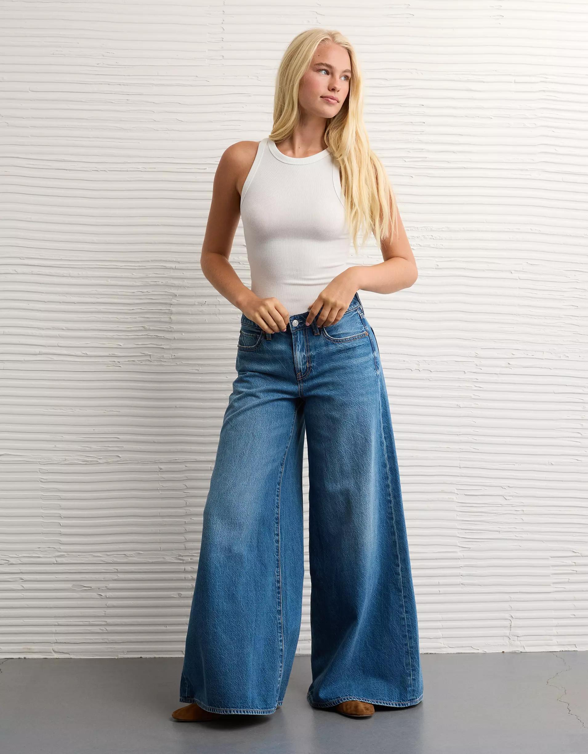 AE High-Neck Bodysuit Product Image