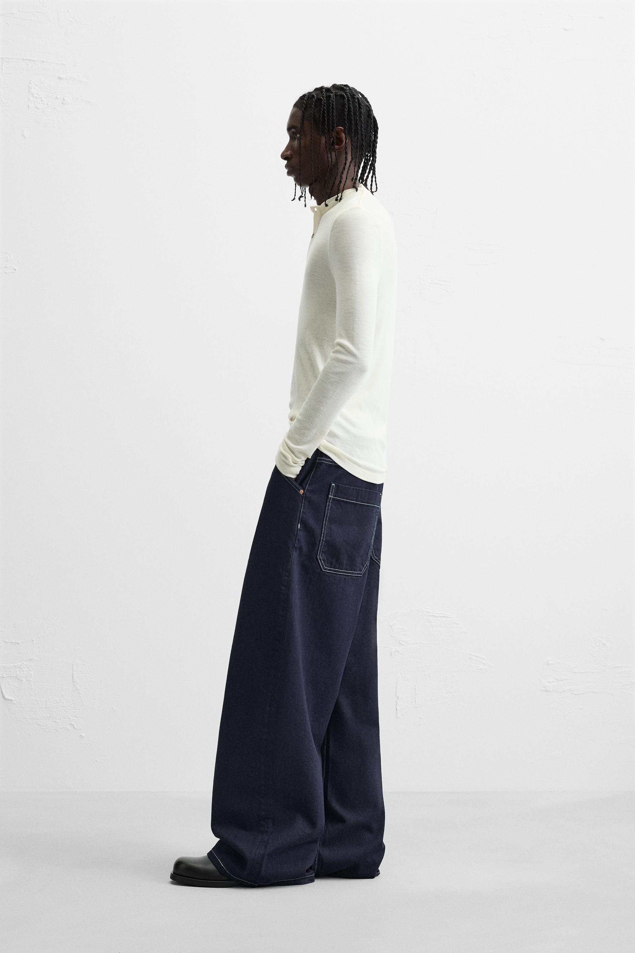 WIDE LEG BAGGY JEANS Product Image