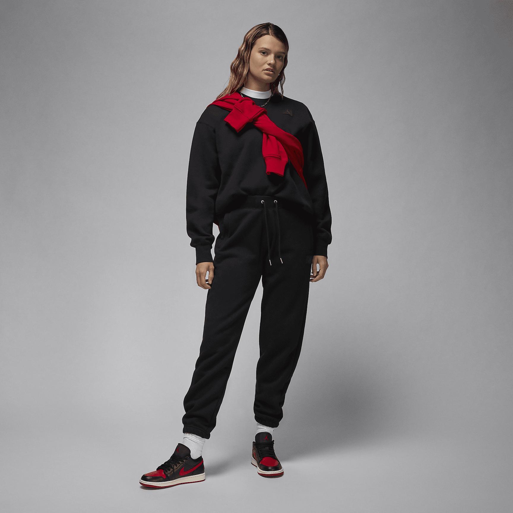 Women's Jordan Flight Fleece Crew-Neck Sweatshirt Product Image