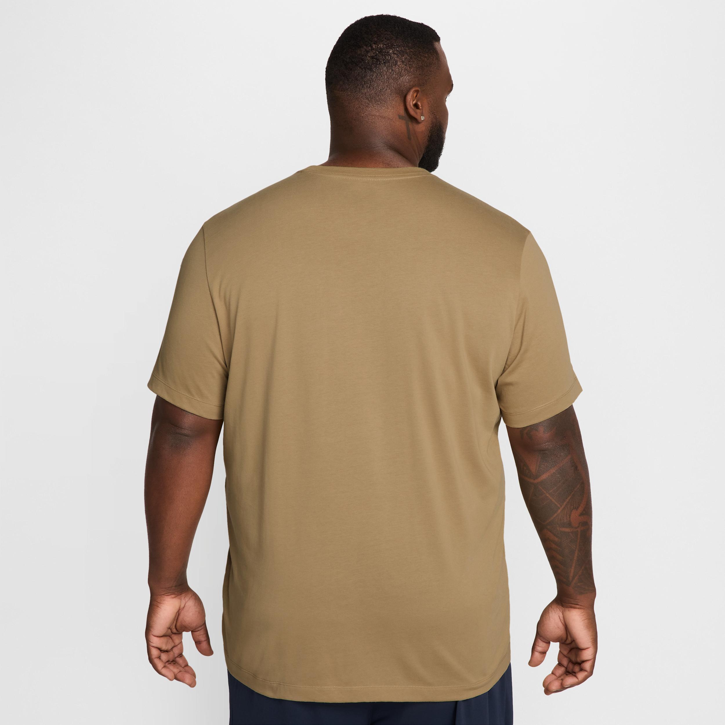 Nike Men's Dri-FIT Fitness T-Shirt Product Image