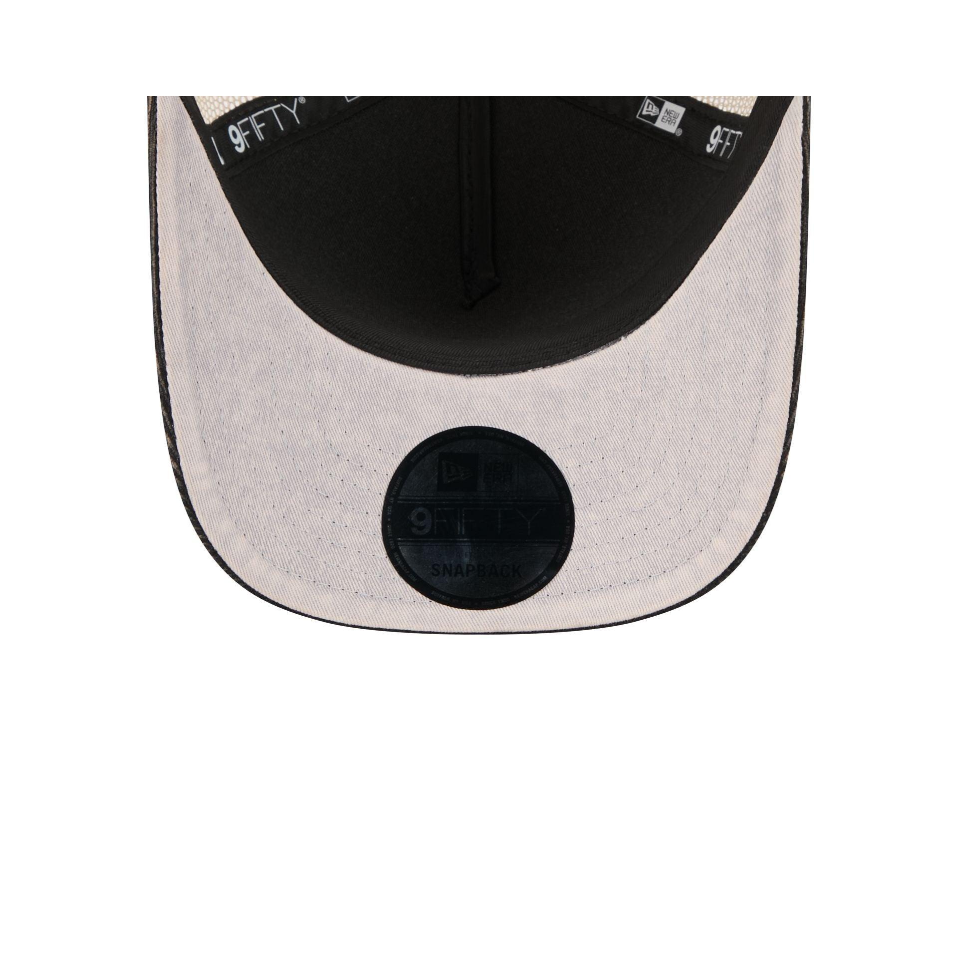 Los Angeles Kings Vintage Landscape 9FIFTY A-Frame Trucker Hat Male Product Image