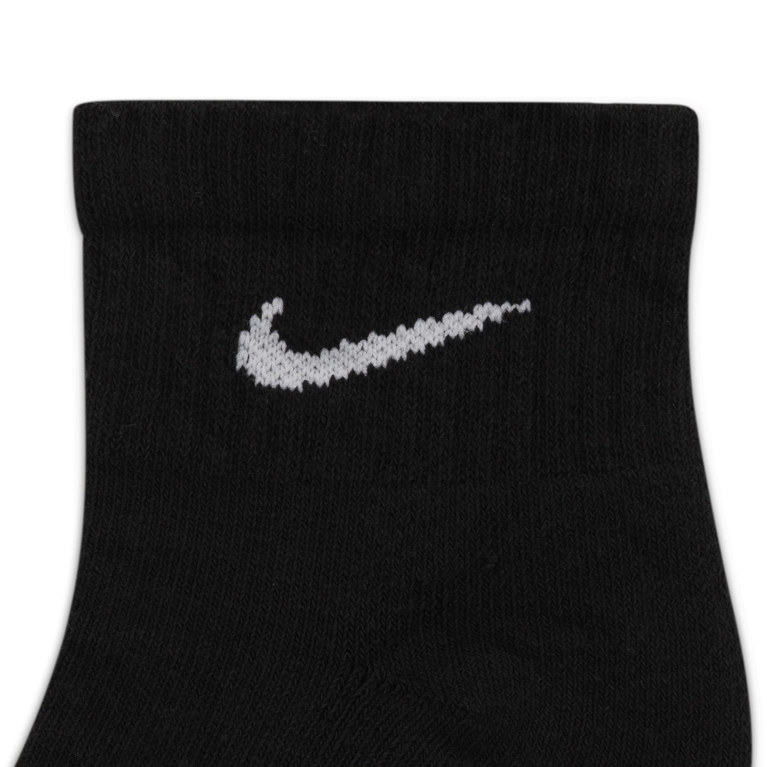 Nike Men's Everyday Cushioned Training Ankle Socks (6 Pairs) Product Image