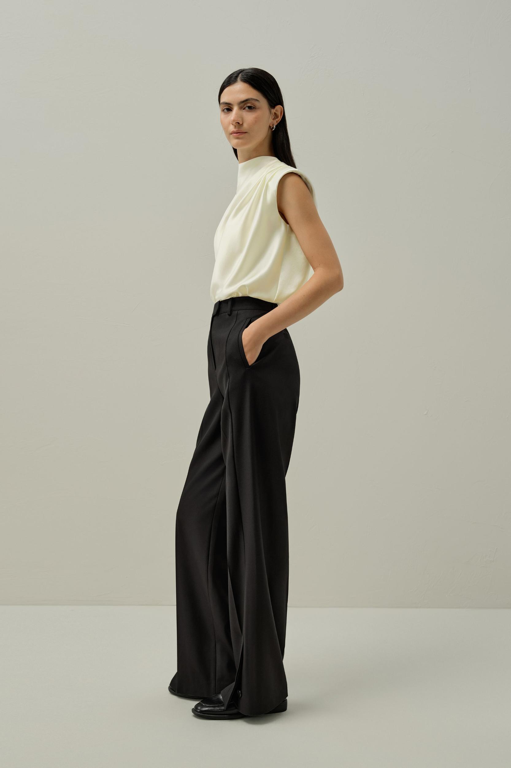 LILYSILK X LYDIA TOMLINSON Grace Top Product Image