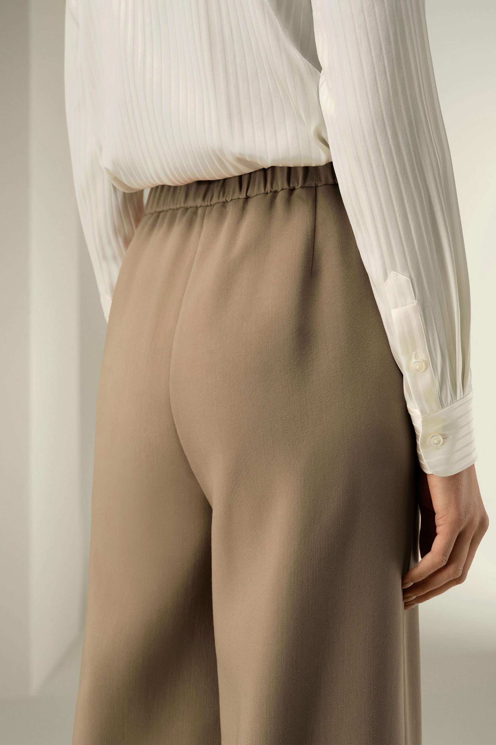 LILYSILK Women's Silk-Wool Pleated Wide-Leg Trousers, Black, Size 4, Breathable & Wrinkle-Resistant Product Image