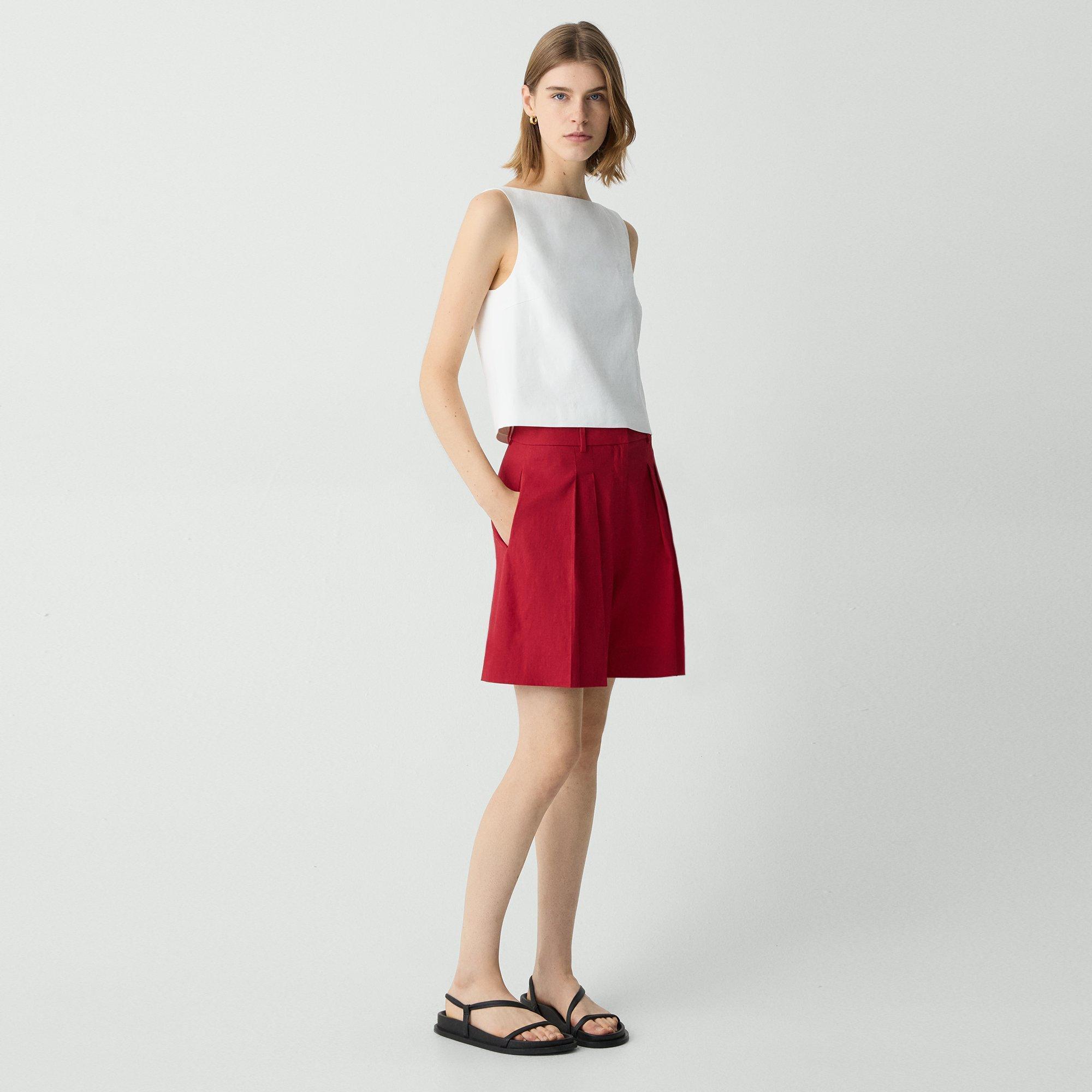 Pleated Short in Good Linen Product Image