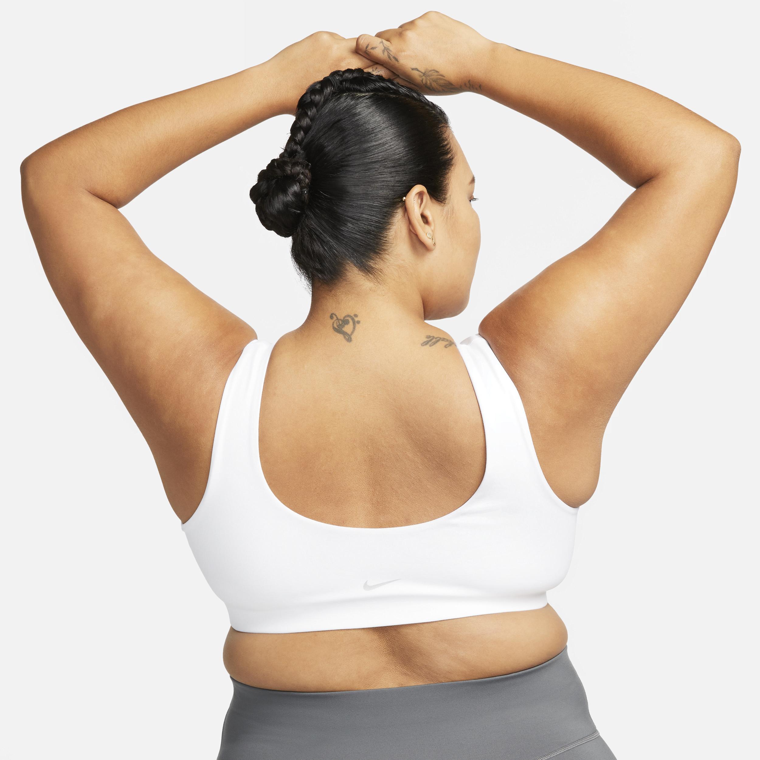 Nike Alate All U Women's Light-Support Lightly Lined U-Neck Sports Bra (Plus Size) Product Image