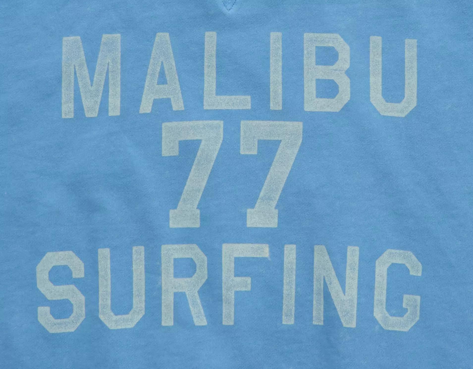 AE Big Hug Destination Graphic Crew Neck Sweatshirt Product Image