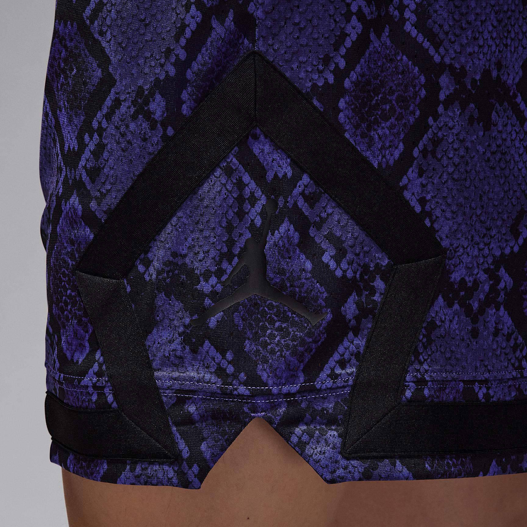 Mens Jordan Sport Dri-FIT Mesh Diamond Shorts | HF9907-543 Product Image