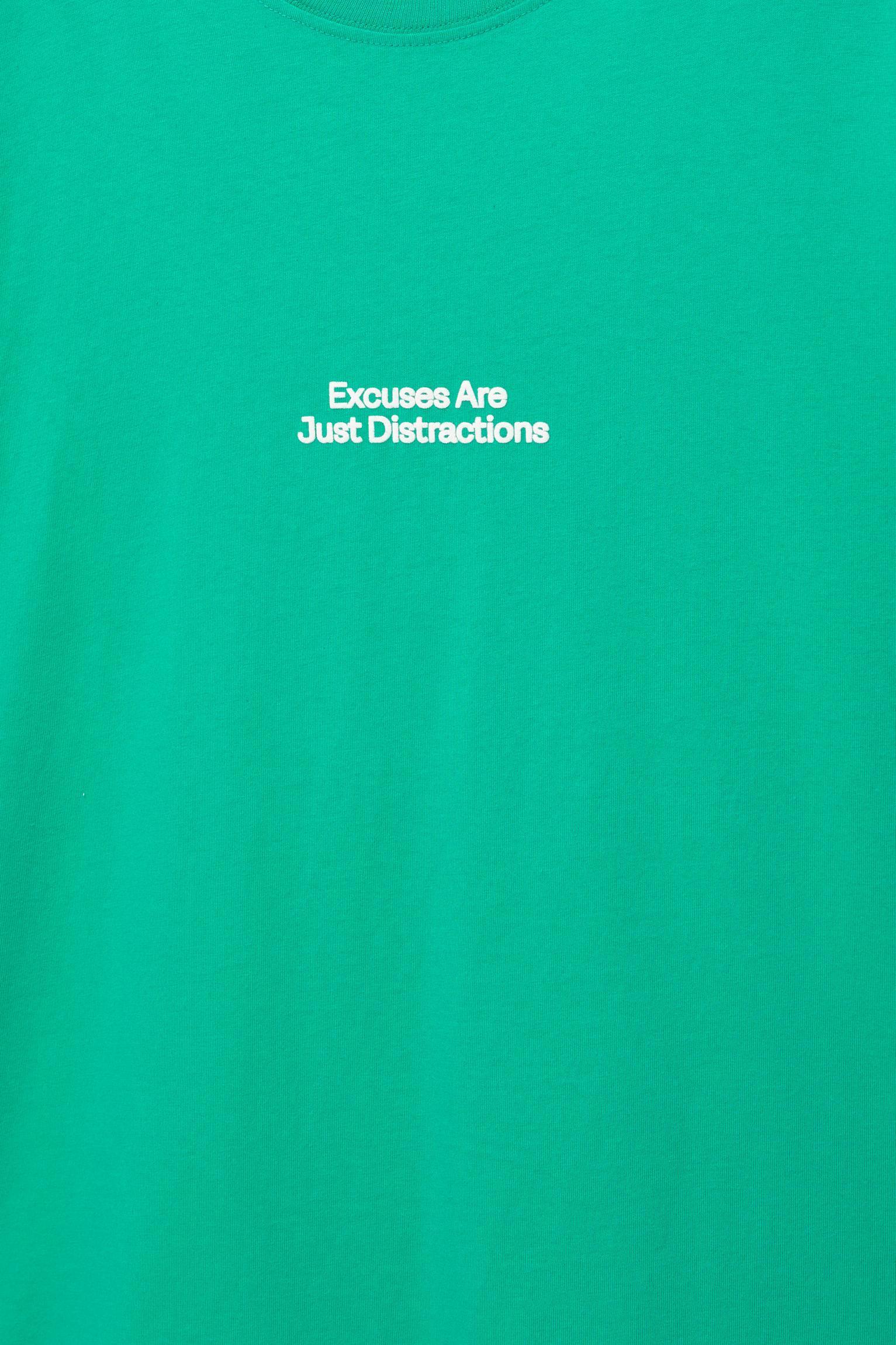 Green T-shirt with contrast slogan Product Image