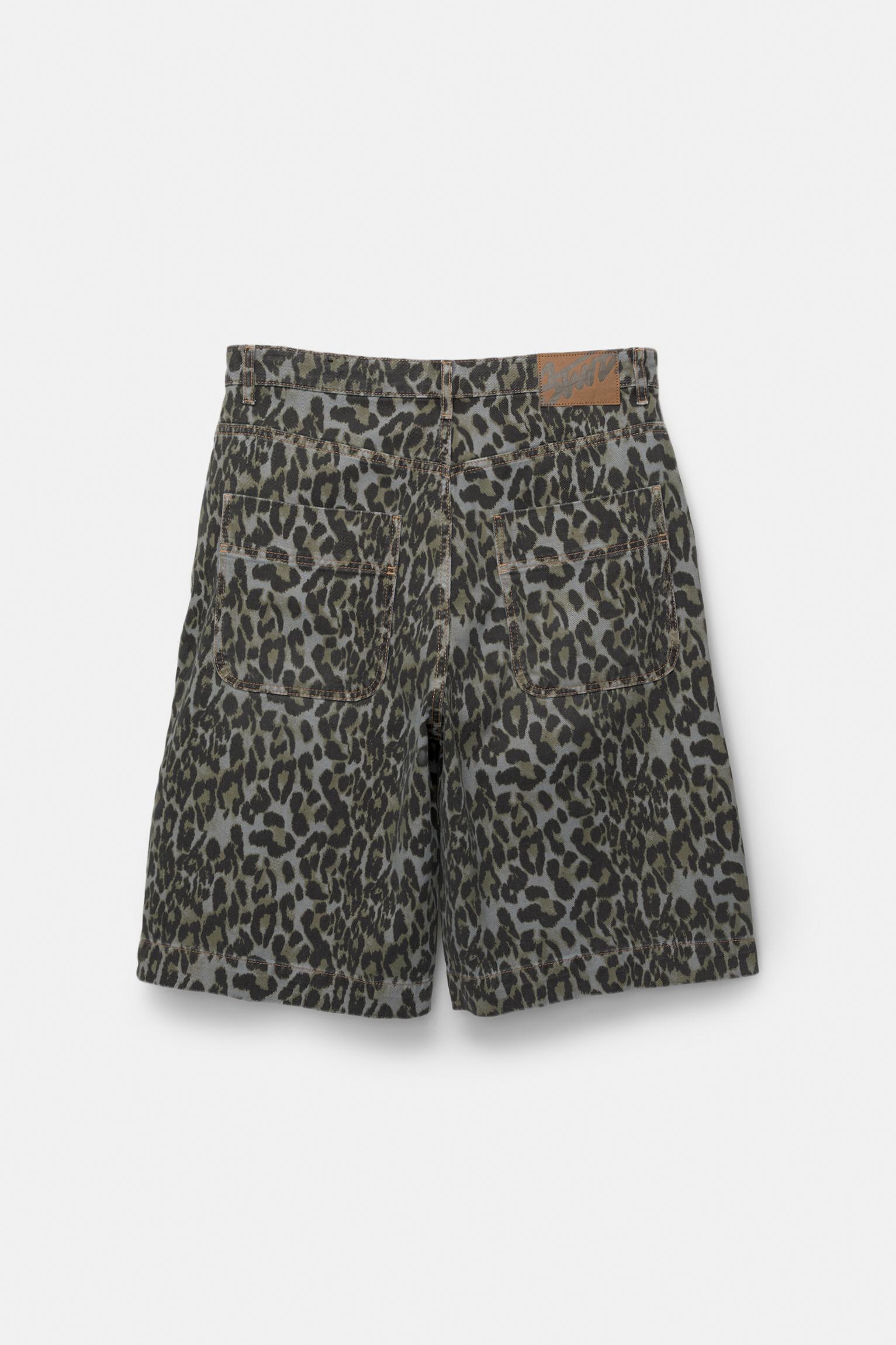 Leopard animal print jorts Product Image