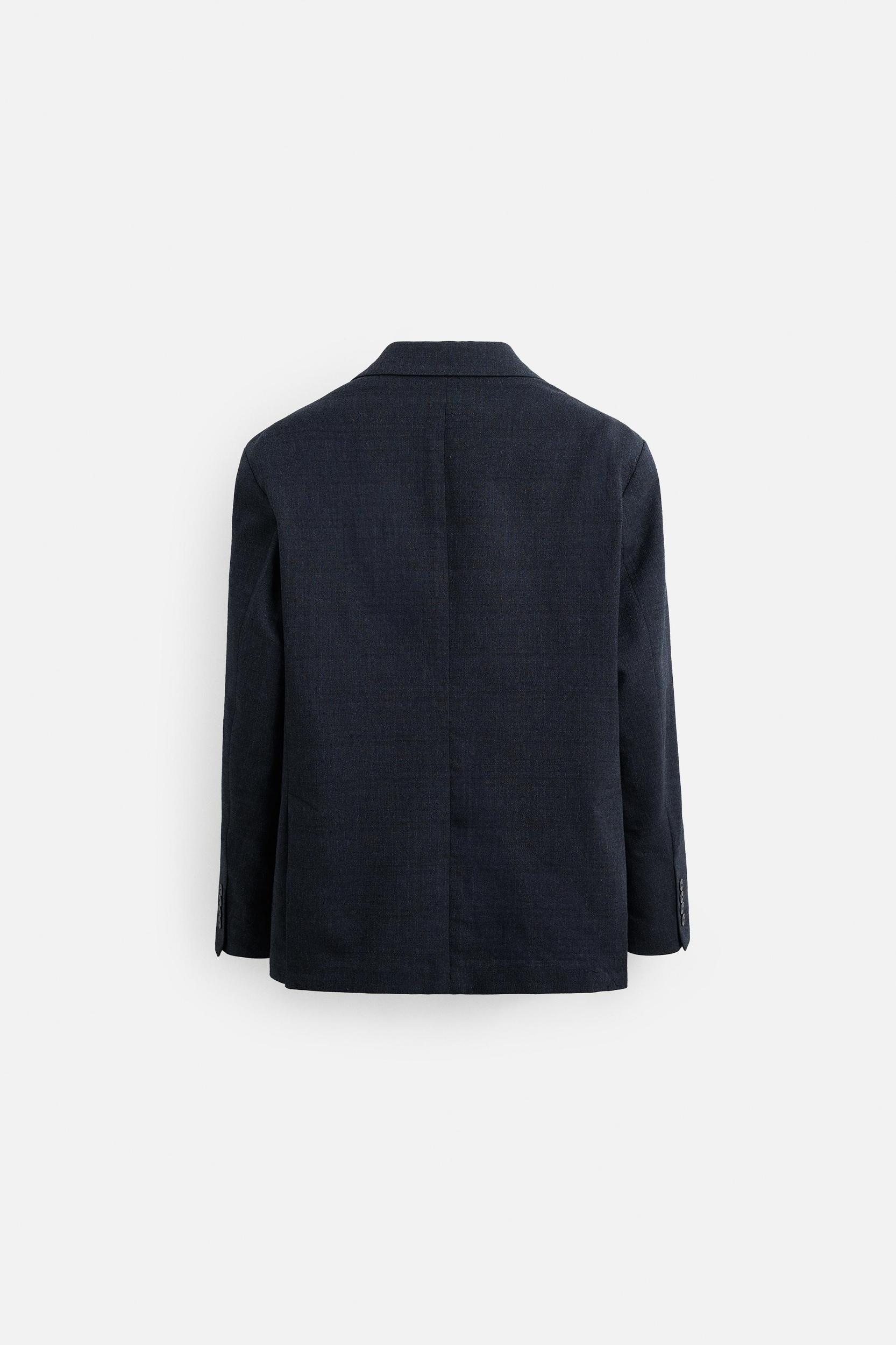 REGULAR FIT TEXTURED BLAZER Product Image