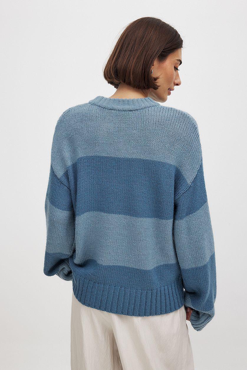 Round Neck Knitted Striped Sweater Product Image