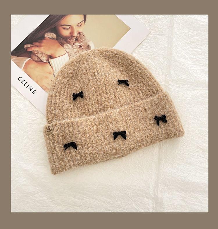 Winter Warm Knitted Beanie With Bowknots Product Image