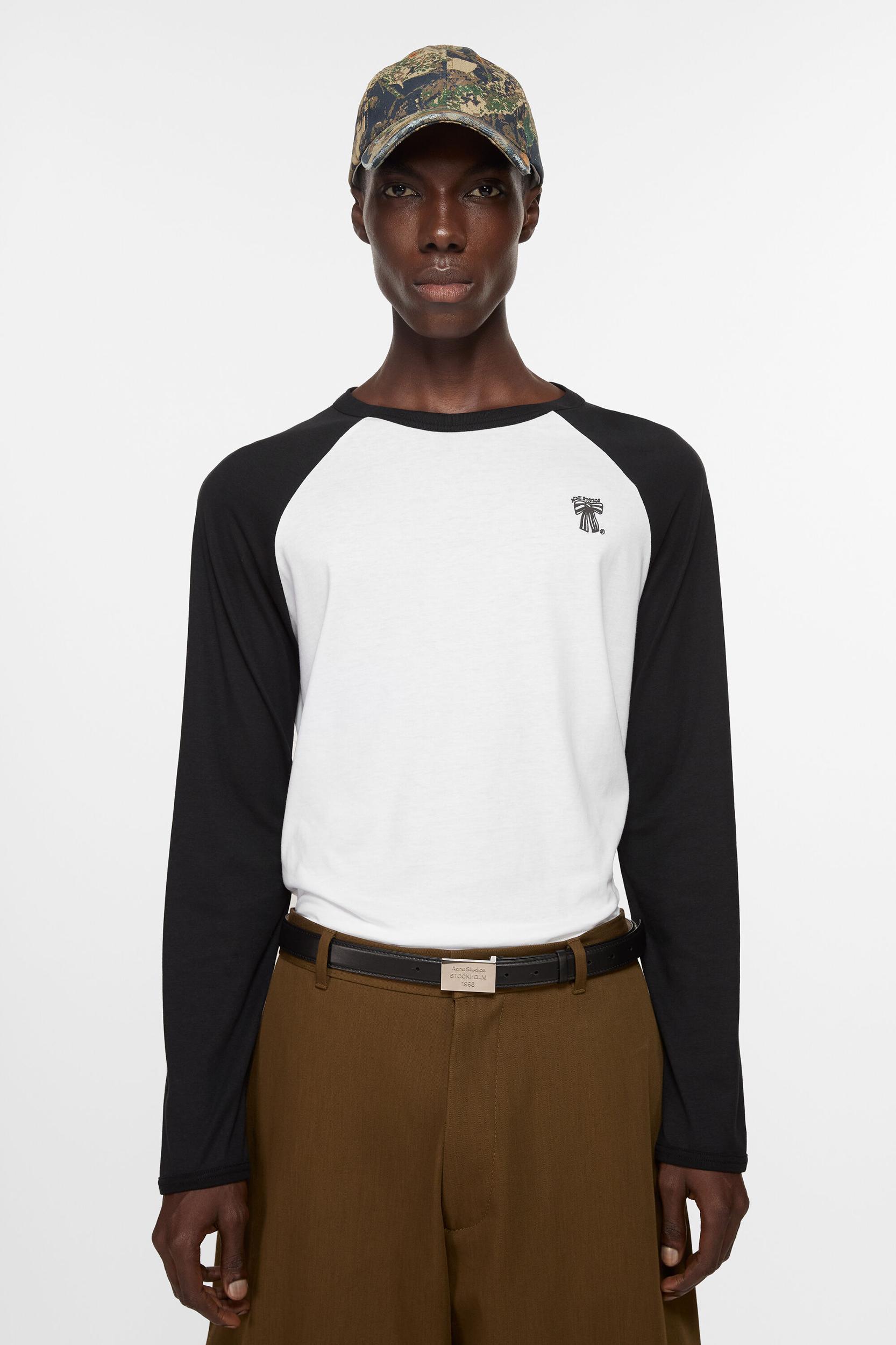 Long sleeve t-shirt - Regular fit Product Image