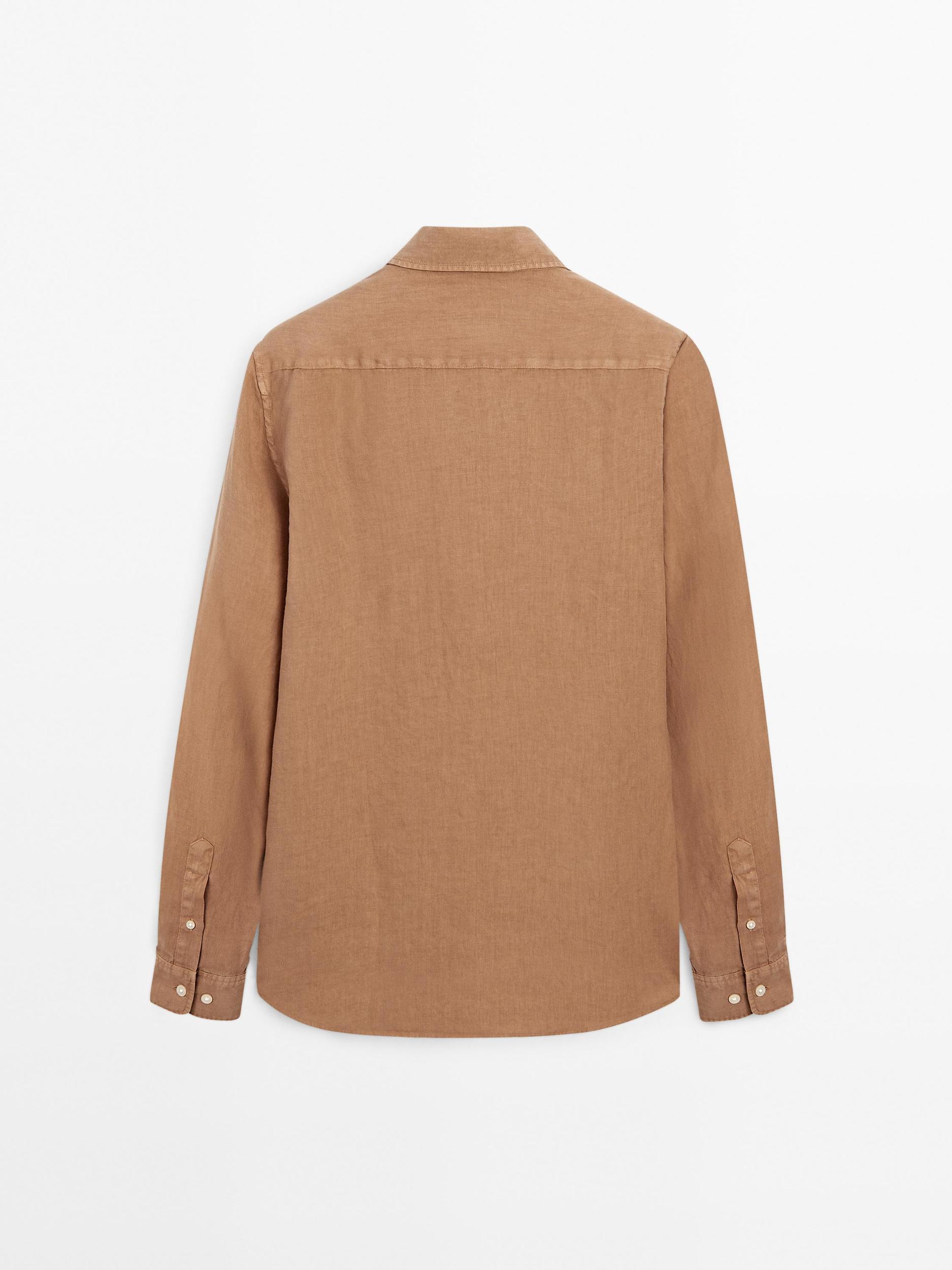 Regular fit shirt with maltinto finish Product Image