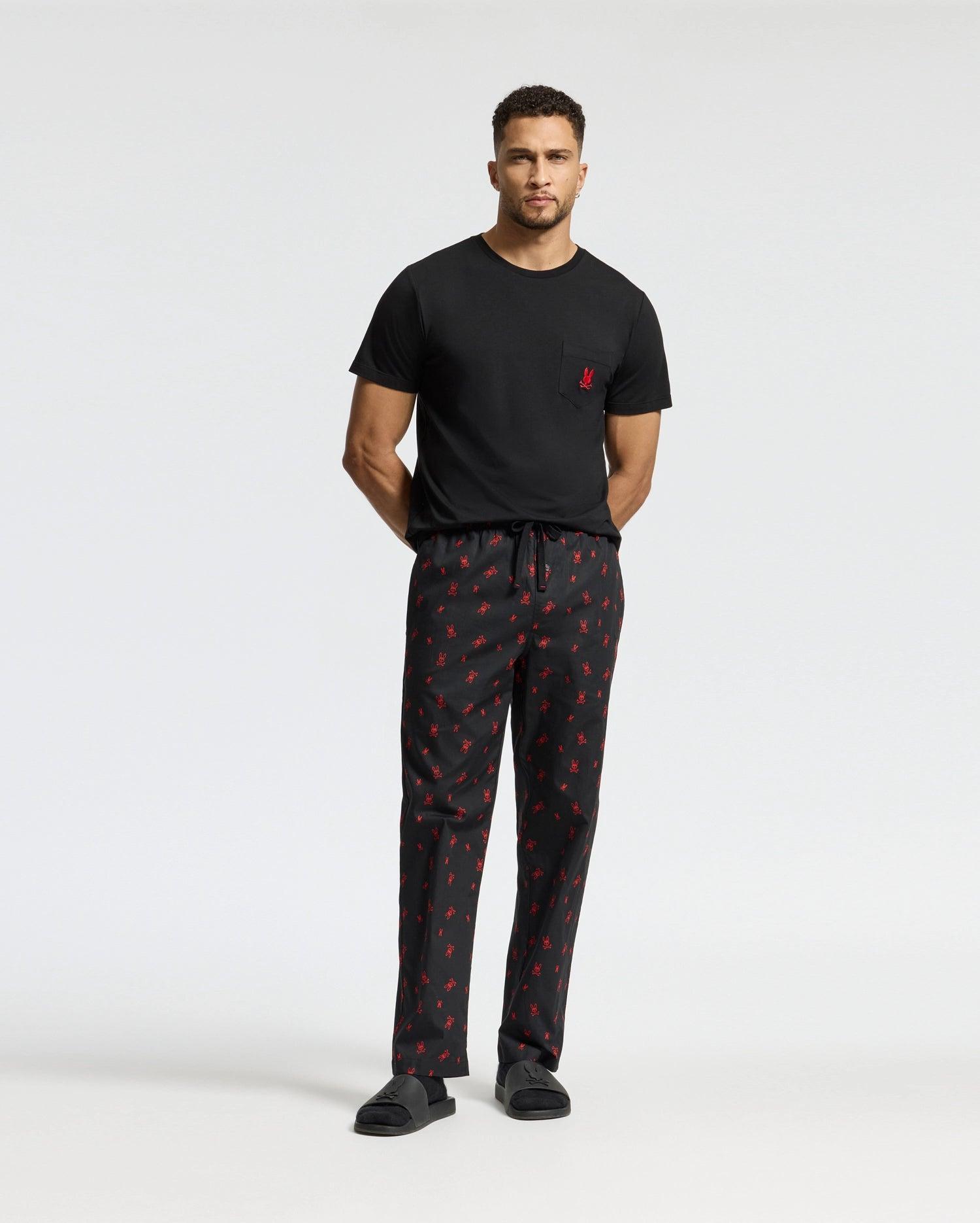 MENS ALL OVER PRINT FLANNEL PAJAMA SET - B6X343E200 Product Image