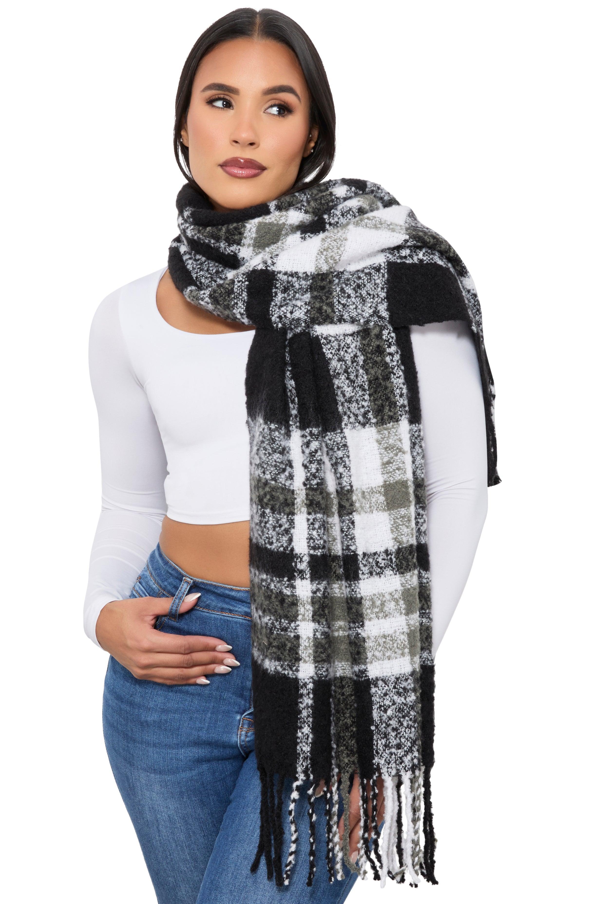 Boucle Plaid Scarf Female Product Image