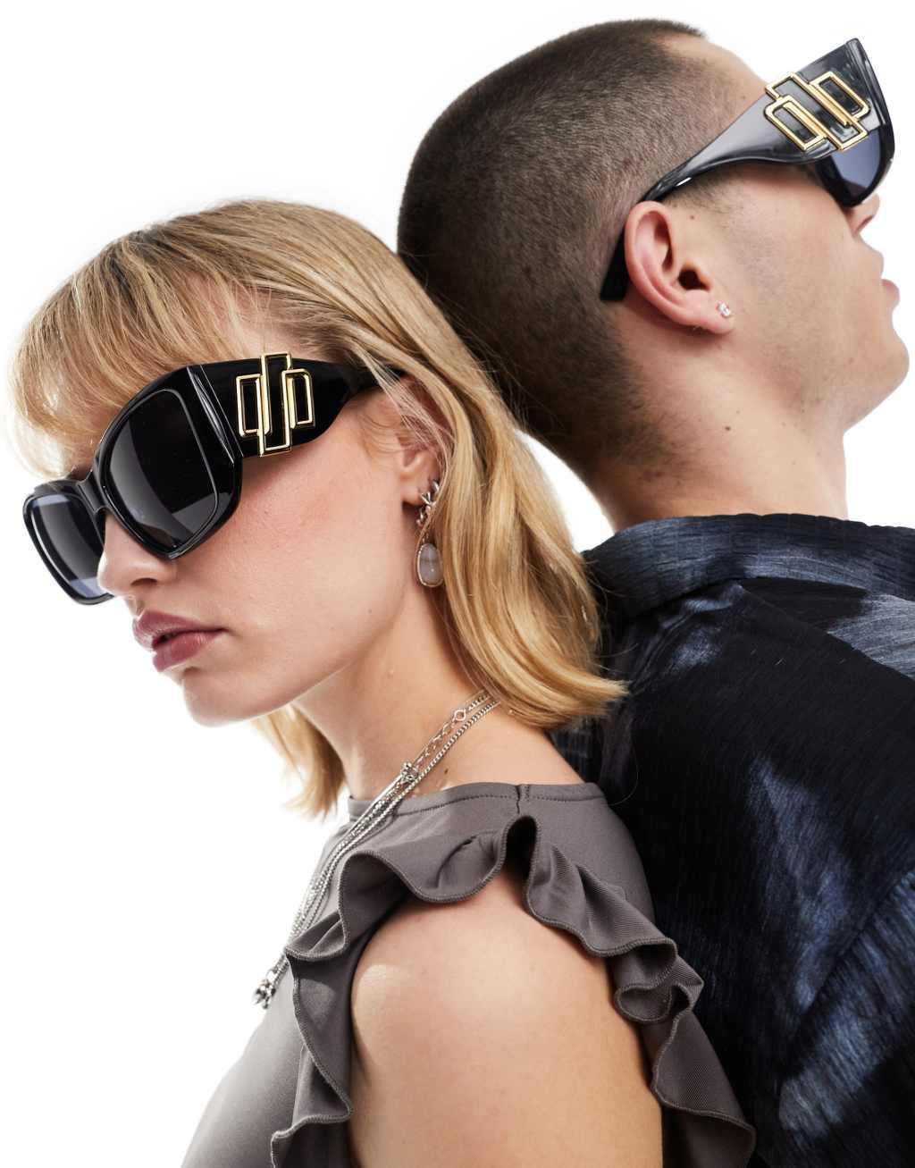 Le Specs primal instinct oversized sunglasses in black Product Image