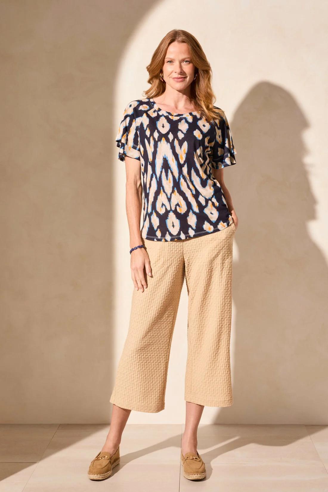 Linen-Blend Ruffle-Sleeve Crew Neck Top Product Image