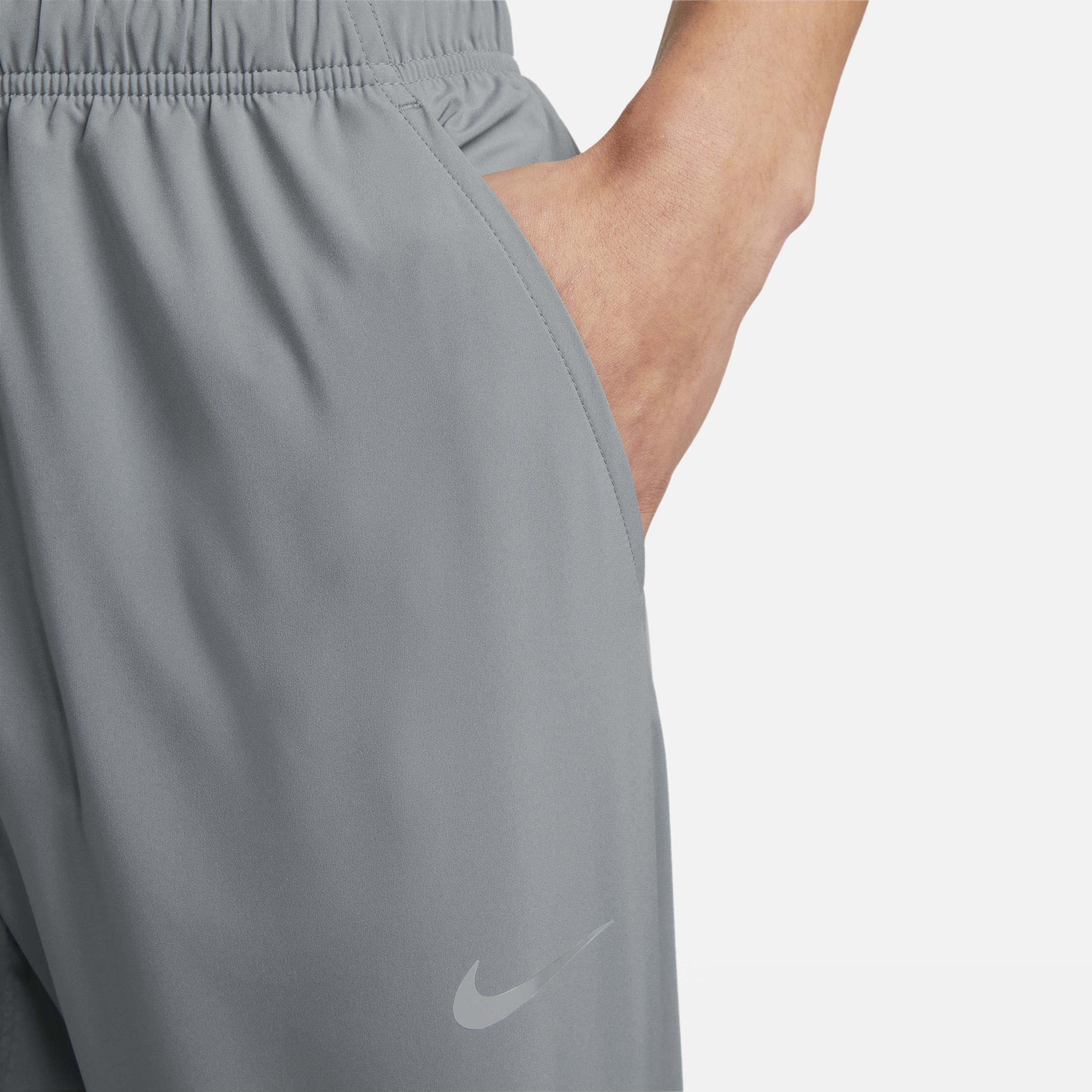 Nike Mens Form Dri-FIT Tapered Versatile Pants Product Image