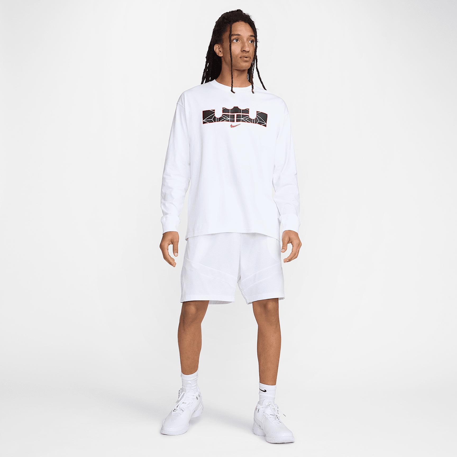 LeBron Men's Max90 Long-Sleeve Basketball T-Shirt Product Image