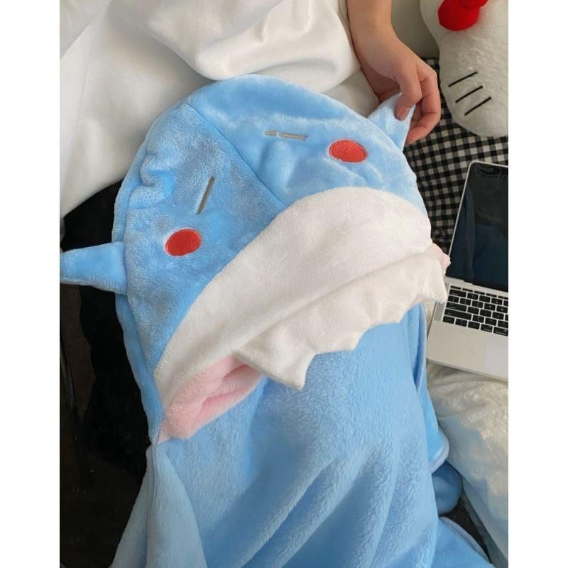 Penguin / Shark Coral Fleece Hooded Loungewear Jacket Product Image