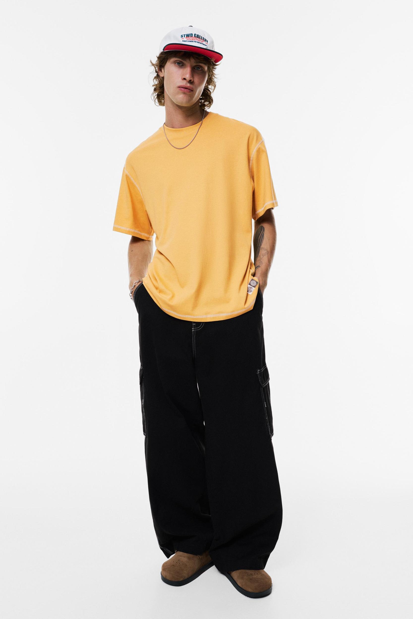 Contrast stitch T-shirt Product Image