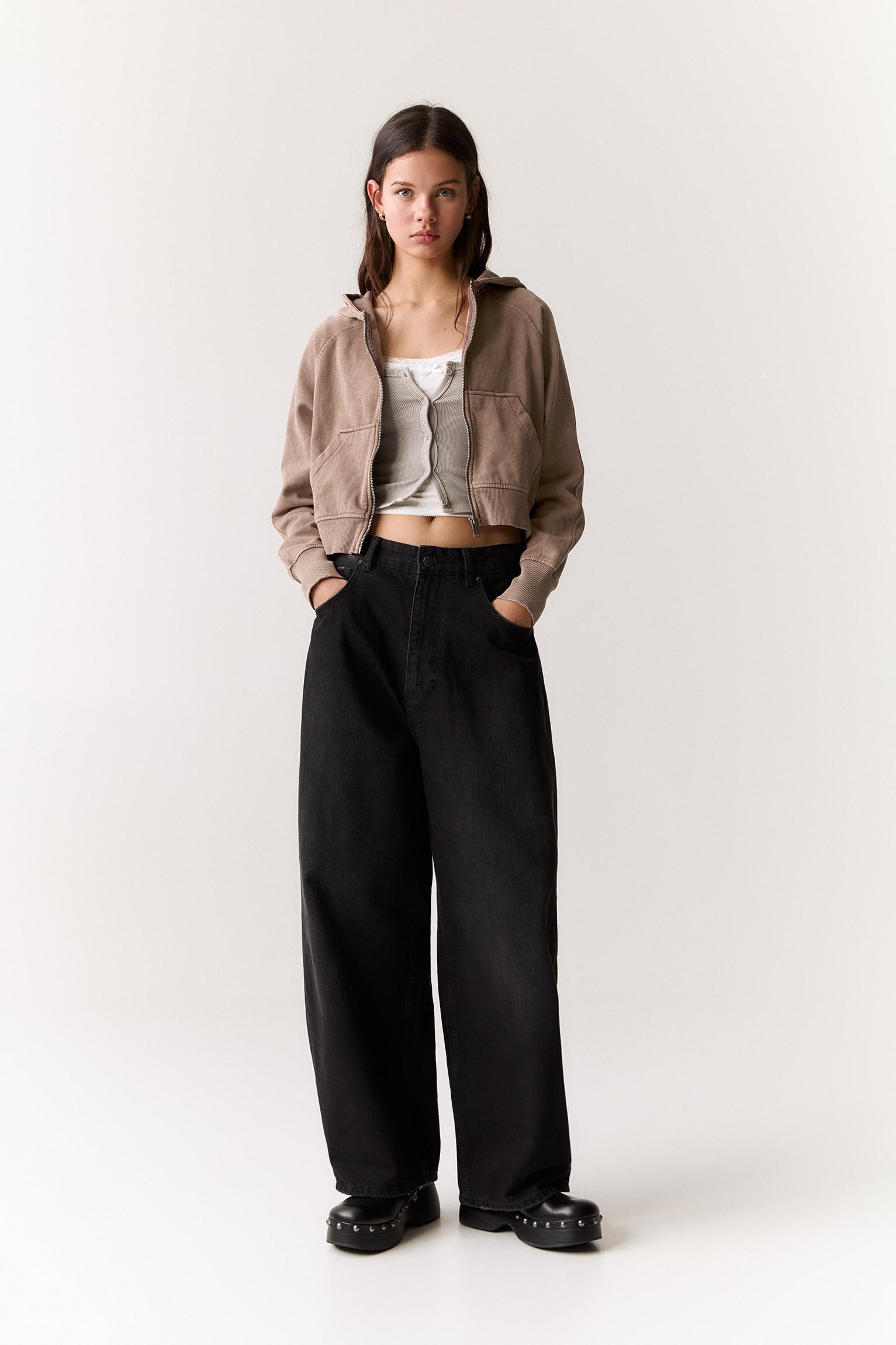 Hoodie with zipper Product Image