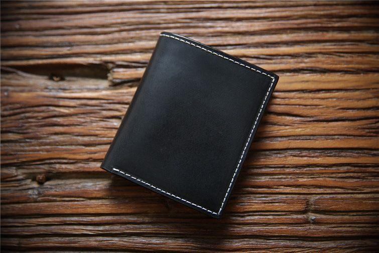 Genuine Leather Short Wallet Product Image