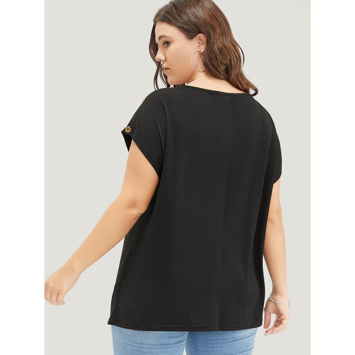 Plus Size Solid Button Detail Round Neck Batwing Sleeve T-shirt Black Women Casual Plain Round Neck Dailywear T-shirts BloomChic 12/L Product Image