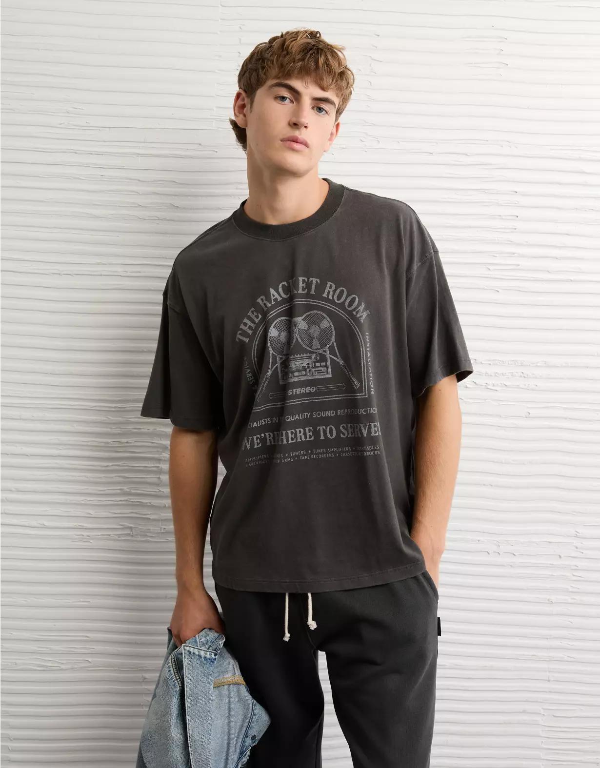 AE Boxy Graphic T-Shirt Product Image