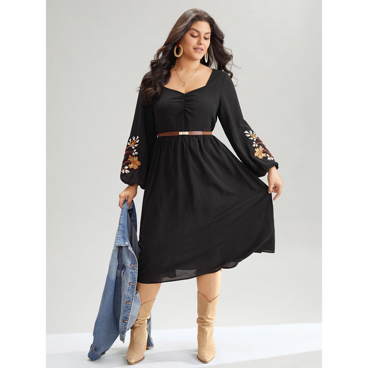 Plus Size Floral Embroidered Ruched Square Neck Dress Black Women Vacation Elastic cuffs Square Neck Long Sleeve Curvy Midi Dress BloomChic 30/6X Product Image