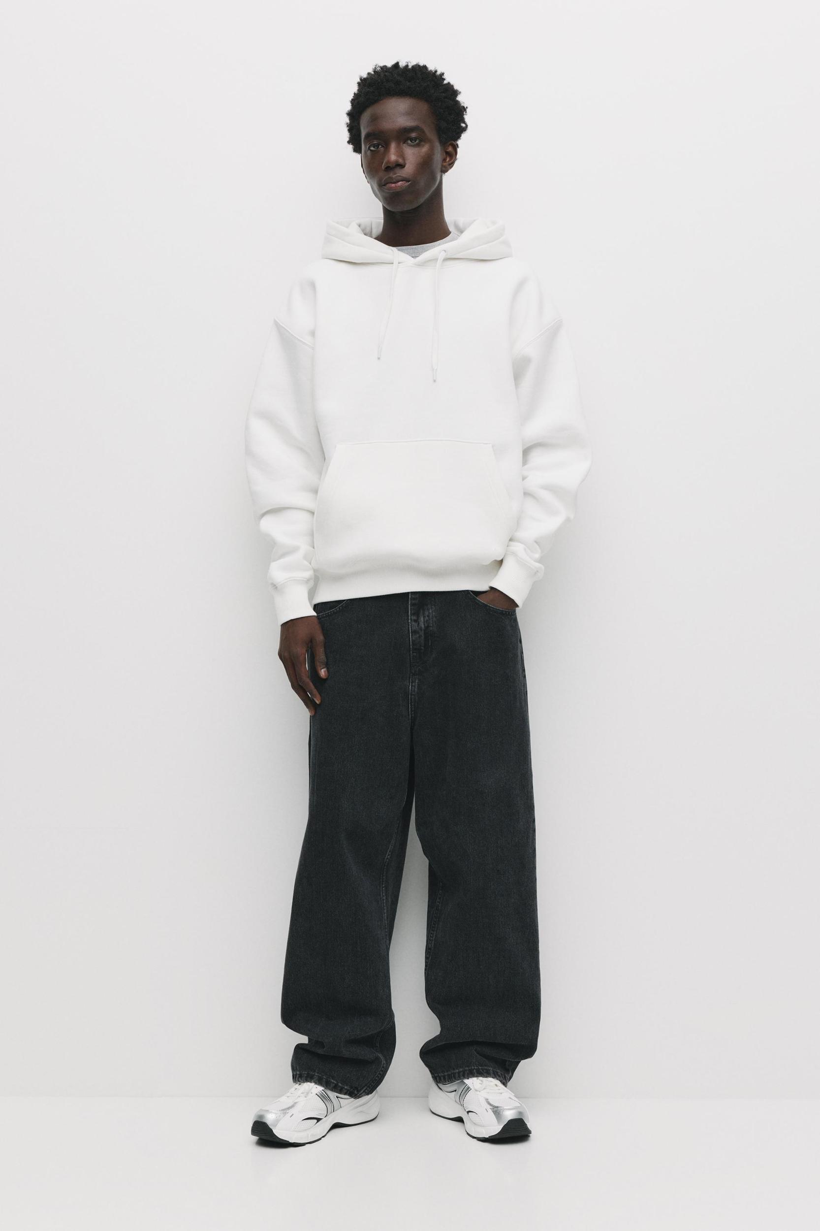 Basic hoodie Product Image