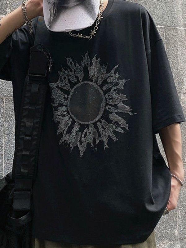 Men's Darkness Sun Graphic Tee Product Image
