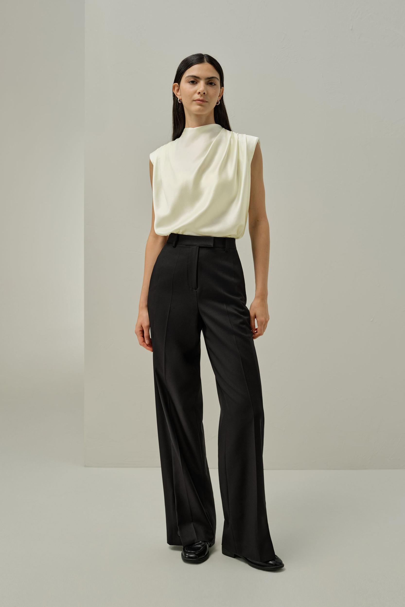 LILYSILK X LYDIA TOMLINSON Grace Top Product Image