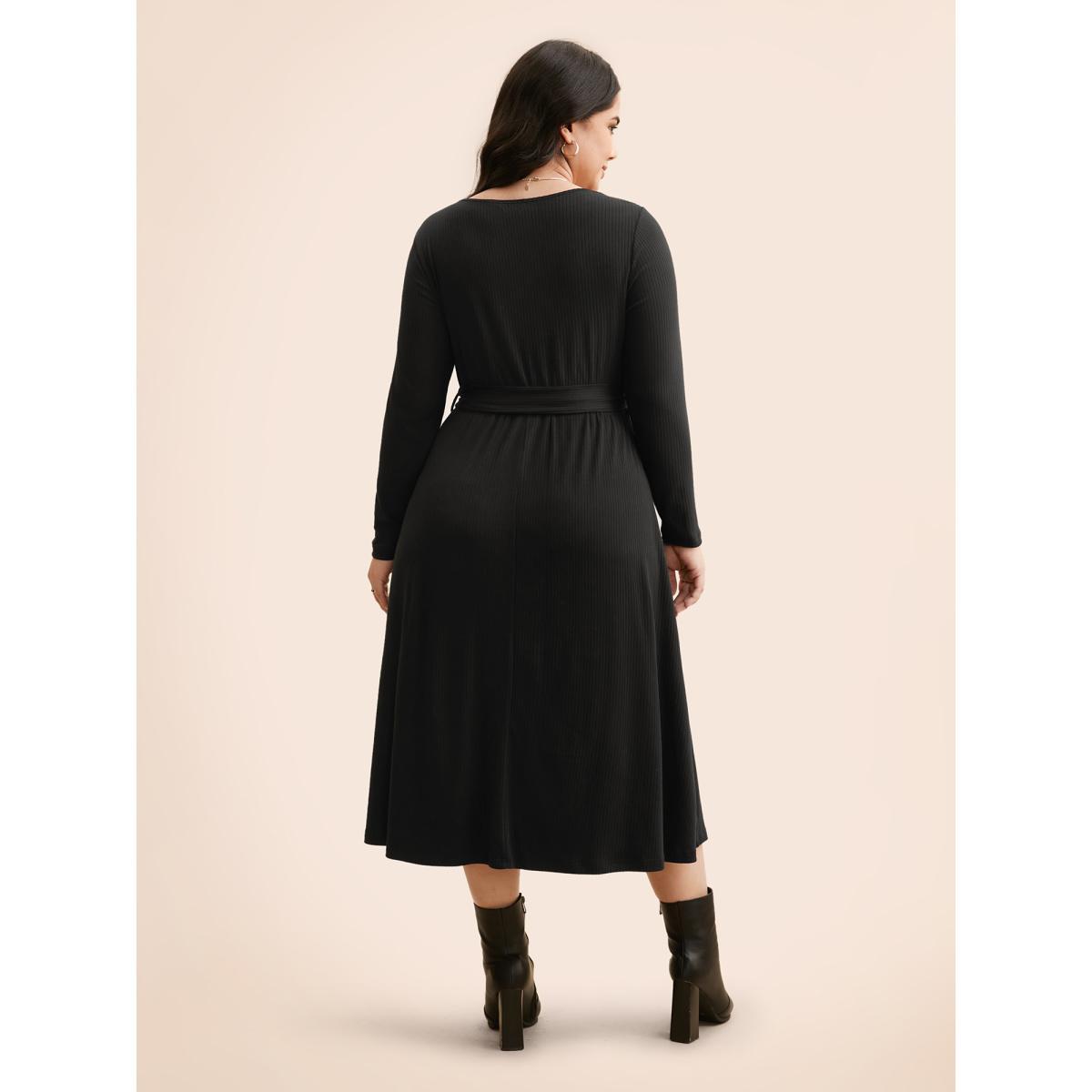 Plus Size Solid Waist Tie Midi Dress Black Women Casual Texture Knit Dresses Bloomchic 12/L Product Image