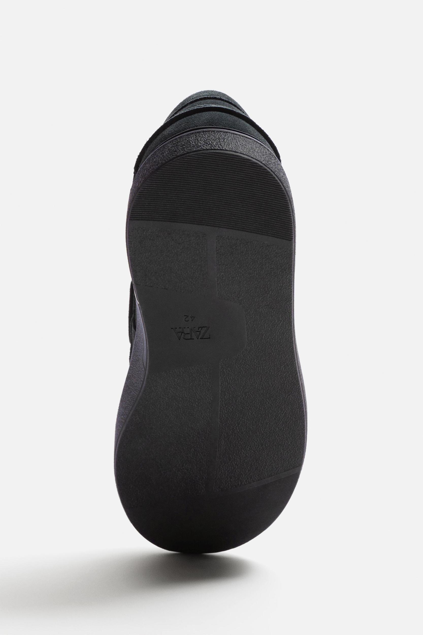 CASUAL LEATHER DECK SHOES Product Image