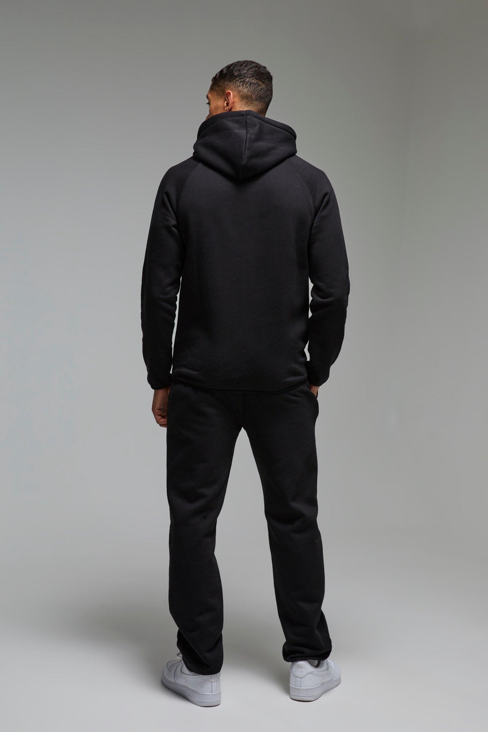 Man Active Regular Fit Badge Tracksuit | boohooMAN USA Product Image