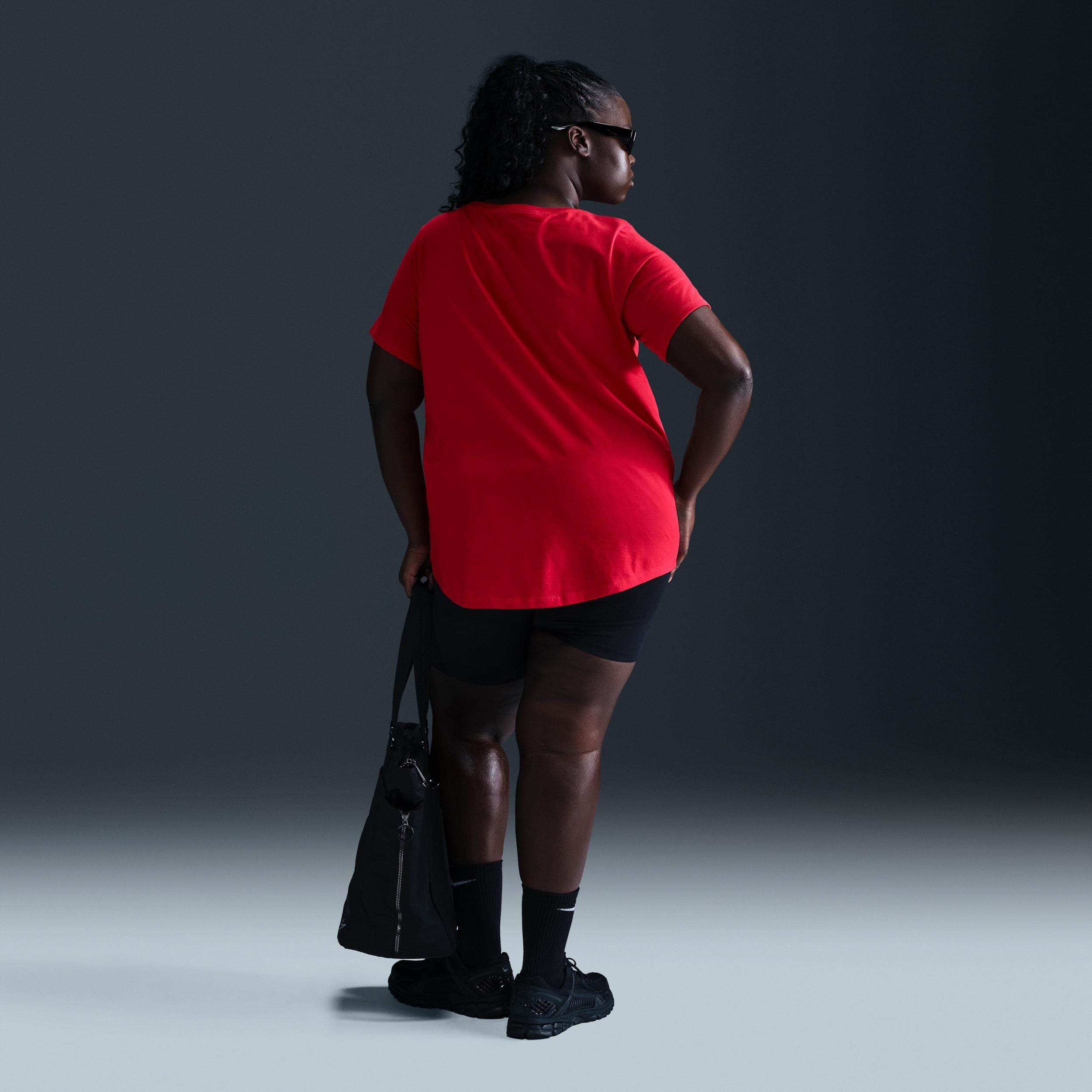 Women's Nike Sportswear Essentials Logo T-Shirt (Plus Size) Product Image