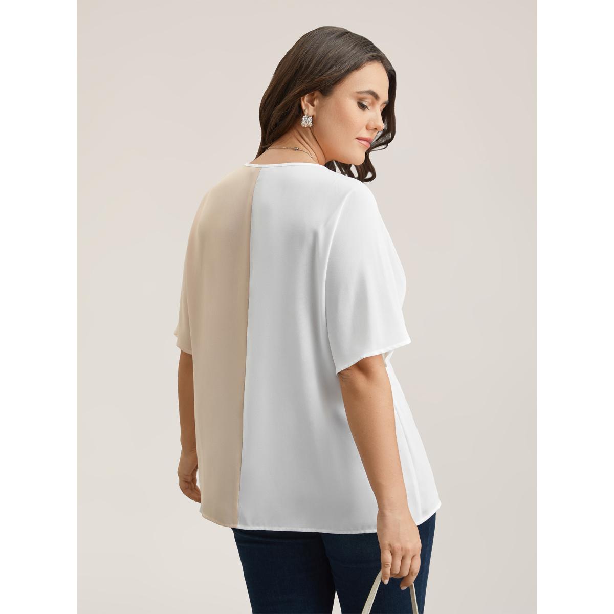 Plus Size Multicolor Sheer Zipper-Front V-Neck Shirt Women At the Office Short sleeve V-neck Work Blouses BloomChic 10/M Product Image