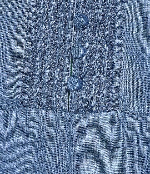 Tru Luxe Jeans Chambray Split V-Neck Cap Sleeve Crochet Trim Top Product Image