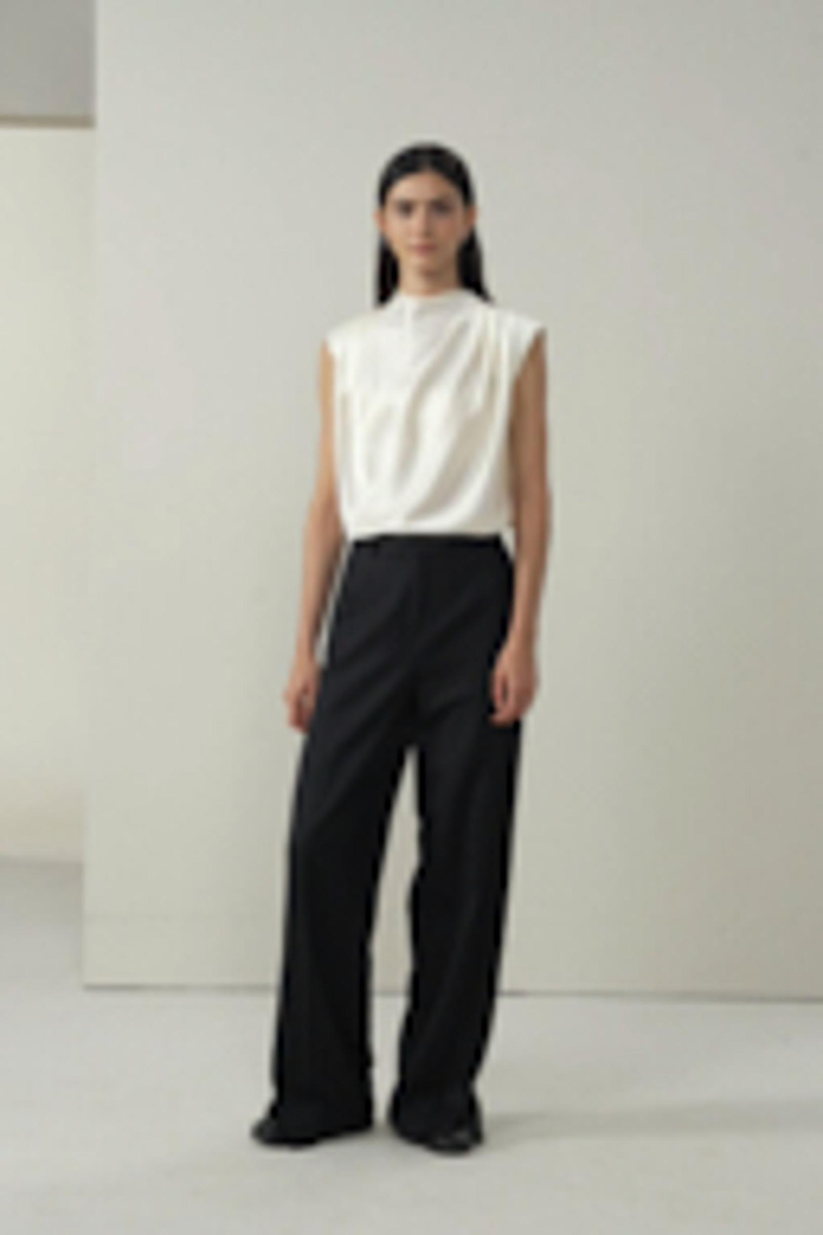 LILYSILK X LYDIA TOMLINSON Grace Top Product Image