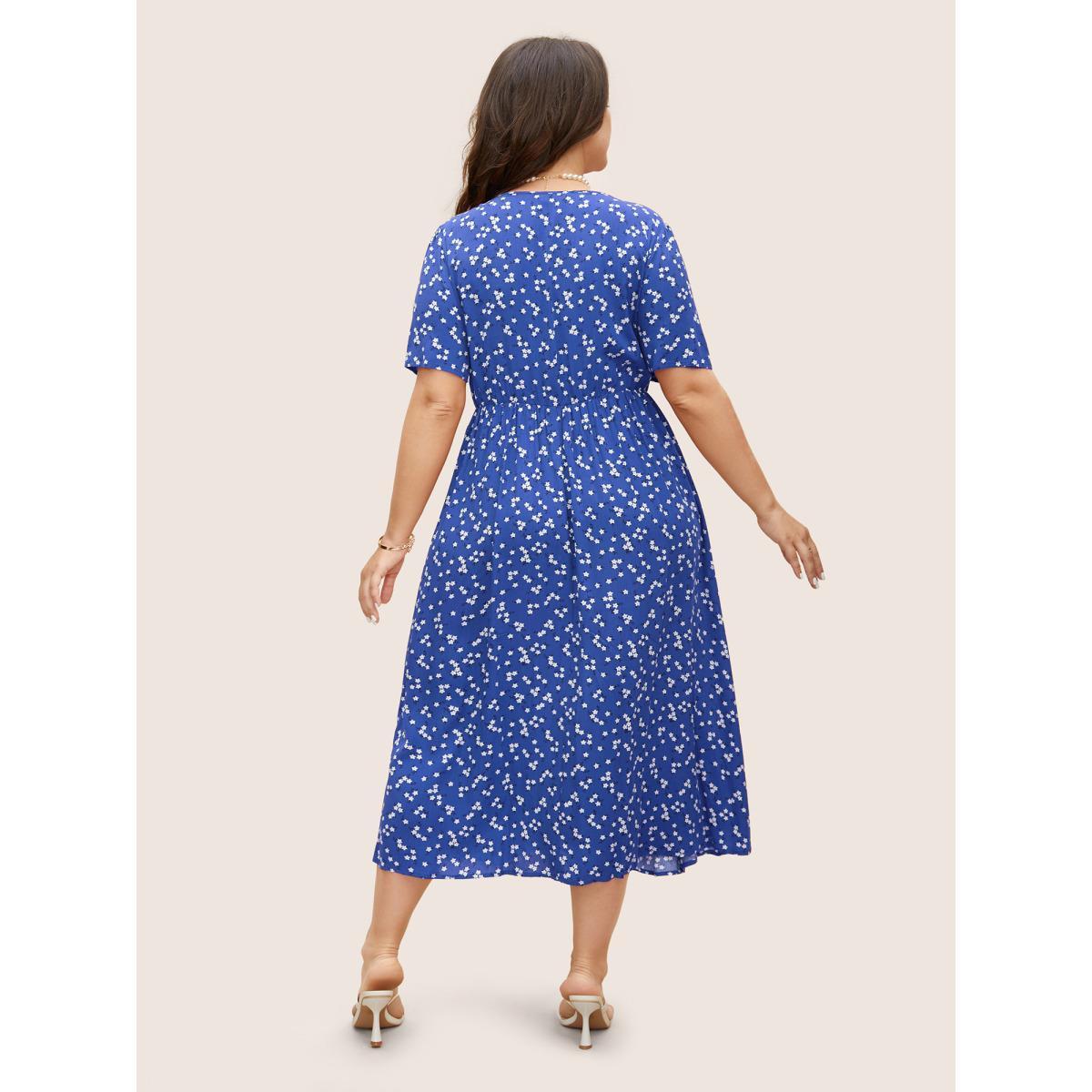 Plus Size Ditsy Floral Button Detail Elastic Waist Midi Dress Mediumblue Women Elegant Gathered V-neck Short sleeve Curvy BloomChic 30/6X Product Image