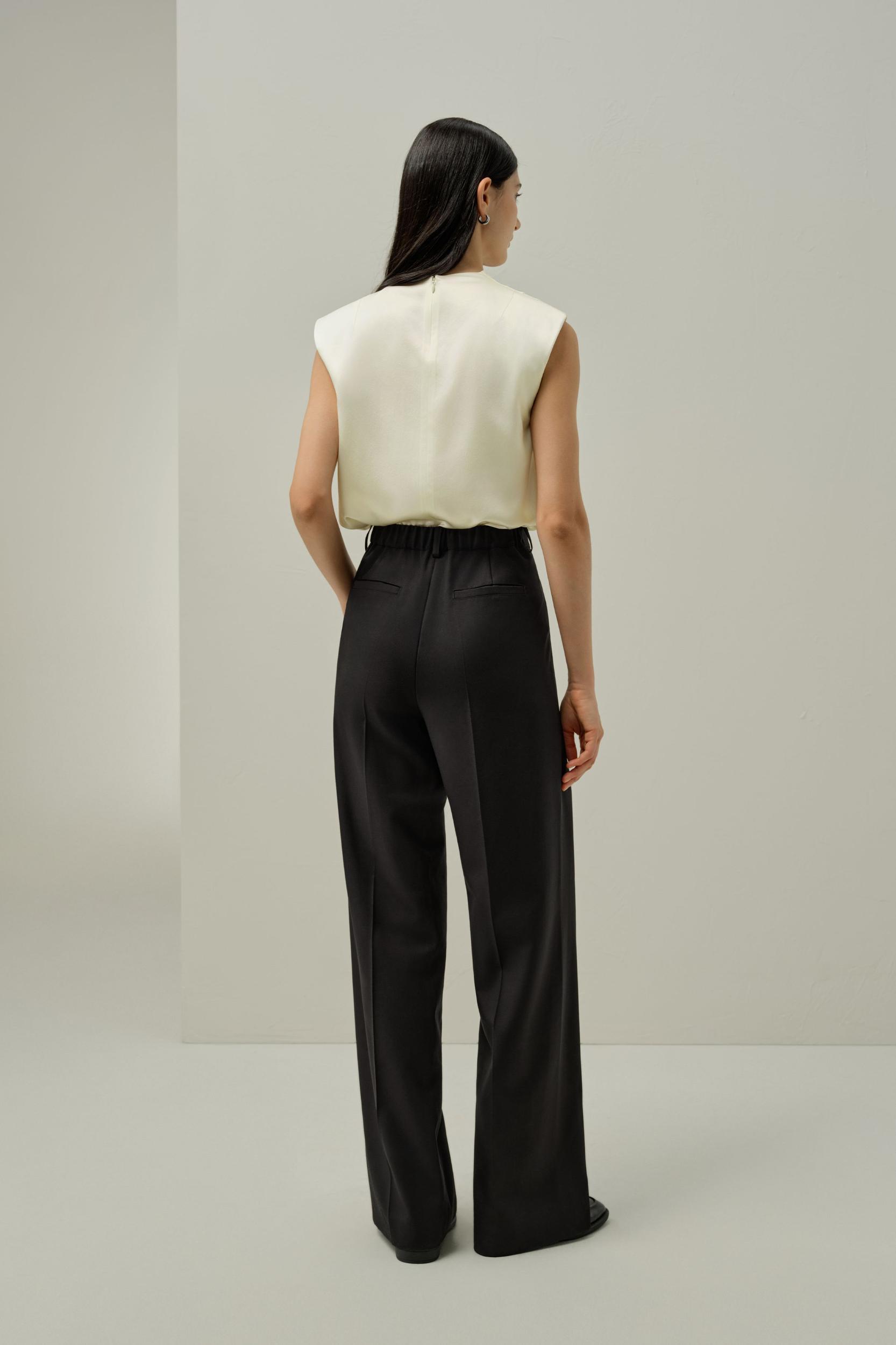 LILYSILK X LYDIA TOMLINSON Grace Top Product Image