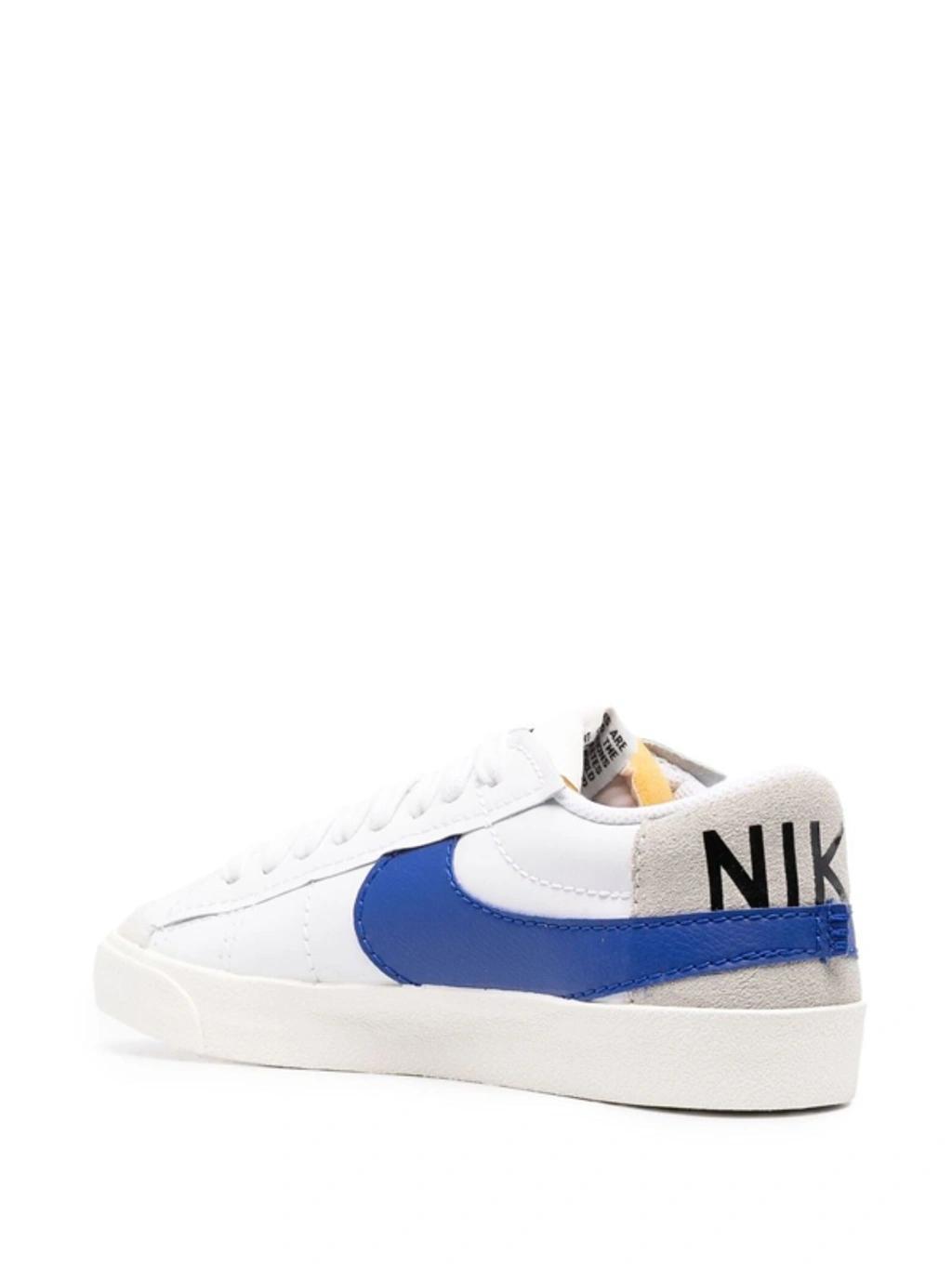 Blazer Low '77 Jumbo Sneakers In White Product Image