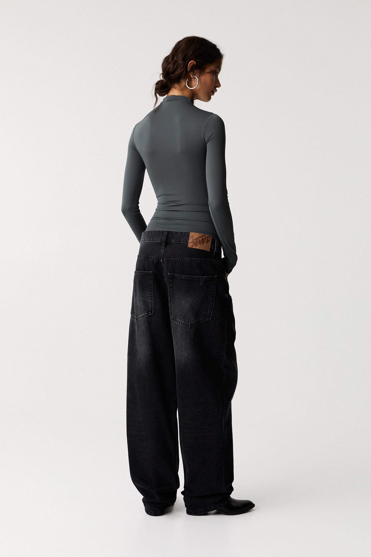 Long sleeve polyamide bodysuit Product Image