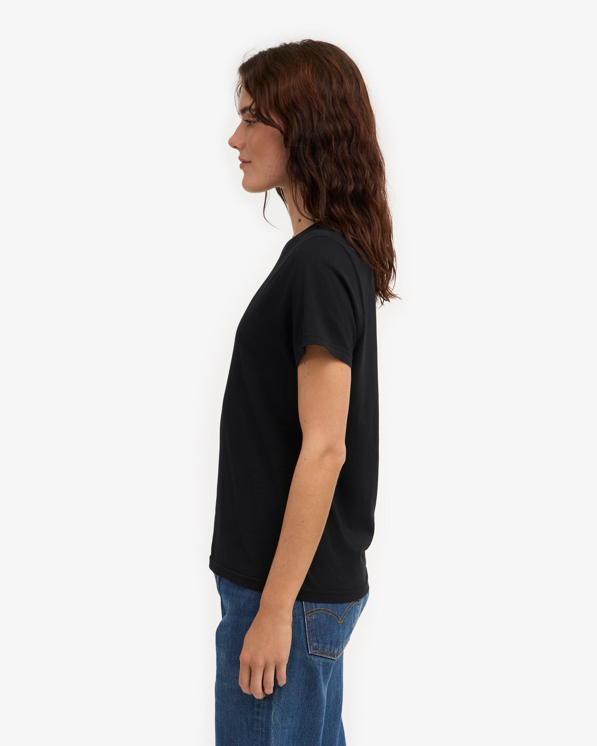 Women Light Organic Tee - Deep Black Product Image
