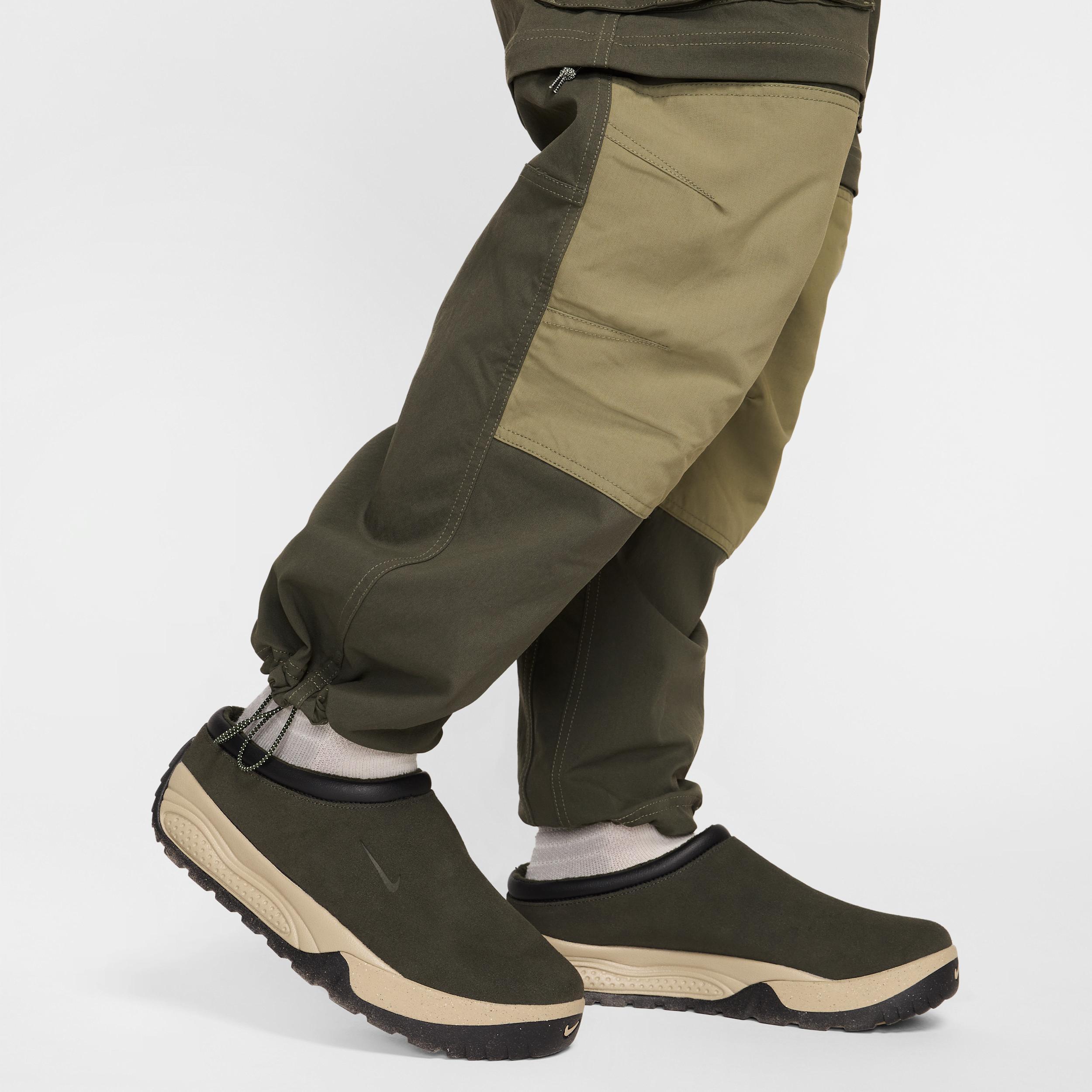 Men's Nike ACG "Smith Summit" Cargo Pants Product Image