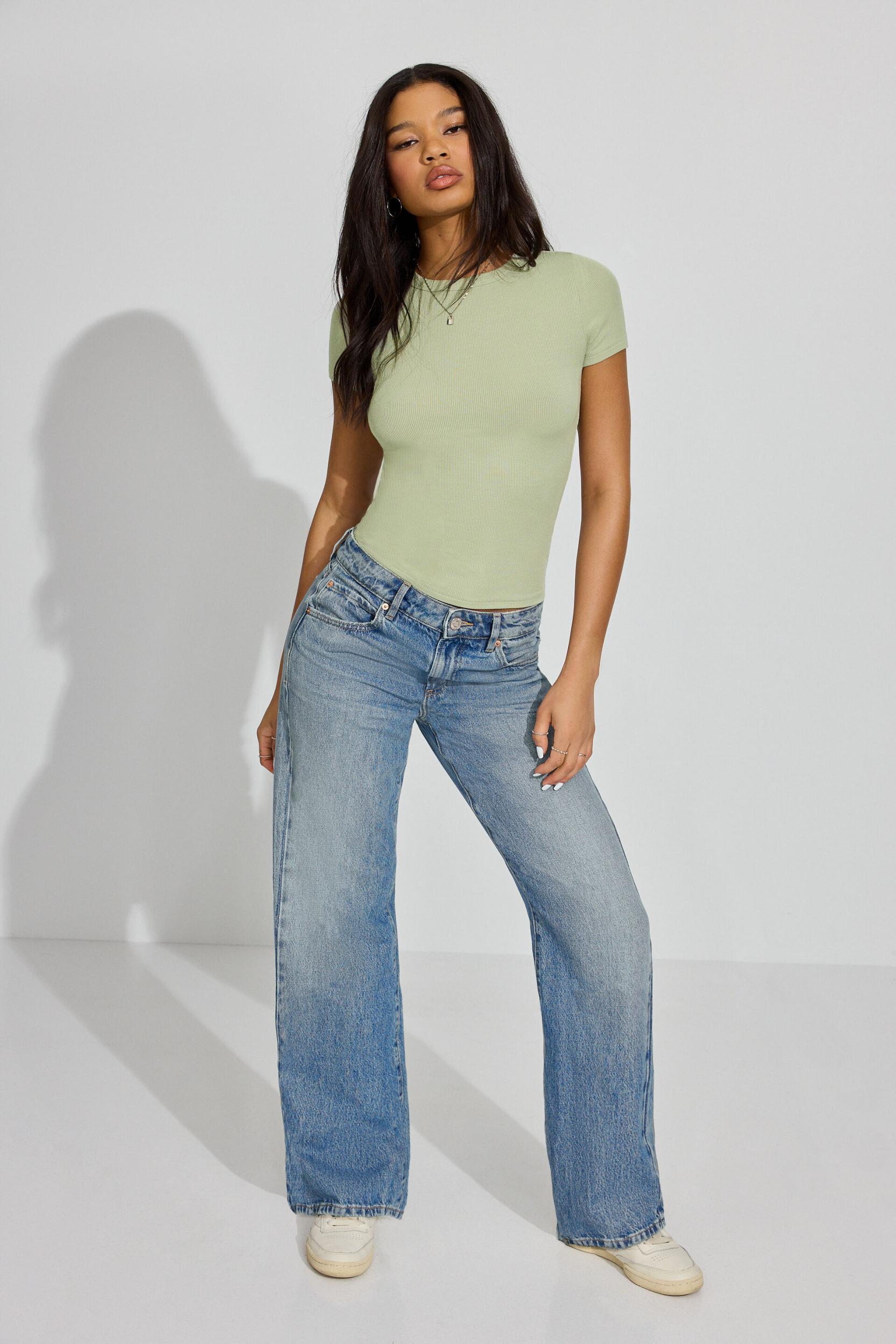 Rylee Ribbed Crewneck T Shirt Product Image